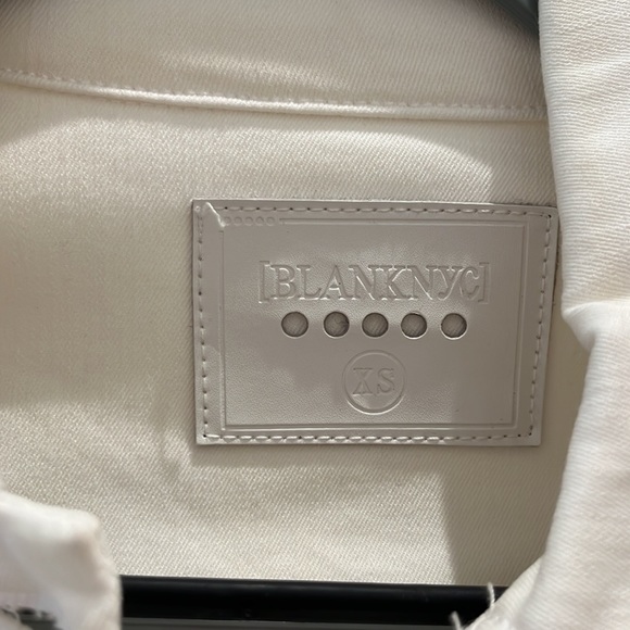 Blank NYC white denim jacket - Picture 3 of 5